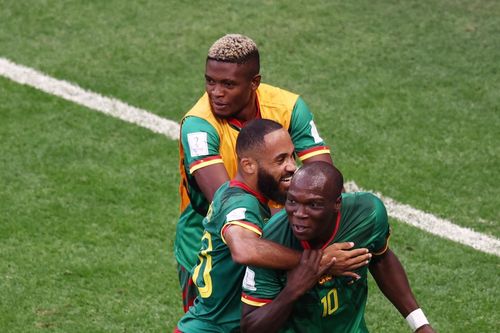 Dẫn trước 3-1, Serbia vẫn để Cameroon cầm hòa 3-3
