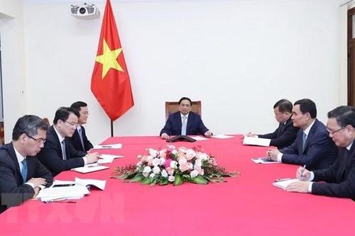 Thủ tướng Phạm Minh Chính mời thủ tướng Pháp thăm Việt Nam