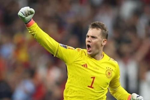 Neuer qua mặt huyền thoại Claudio Taffarel, đi vào lịch sử World Cup