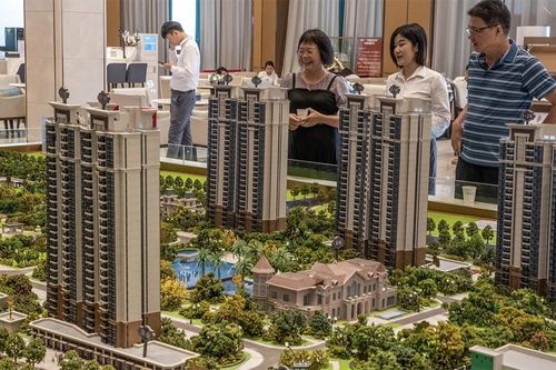 Trung Quốc mạnh tay bơm tiền giải cứu thị trường bất động sản