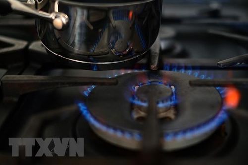 Anh chi 1 tỷ bảng triển khai biện pháp nhằm giảm tiêu thụ năng lượng