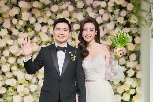 Rộ tin Đỗ Mỹ Linh mang thai con đầu lòng với ông xã sau hai tháng kết hôn