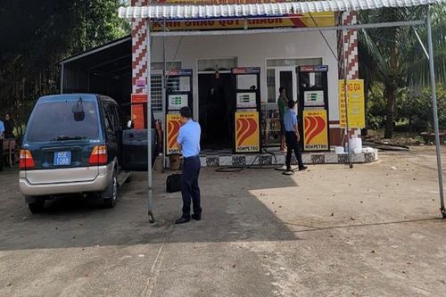 Cần Thơ: Vừa 'lén' điều chỉnh giá bán lẻ xăng, dầu, doanh nghiệp lền 'ăn' phạt