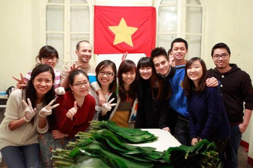 Du học sinh có nên ở lại ăn Tết ở nước Đức hay không?