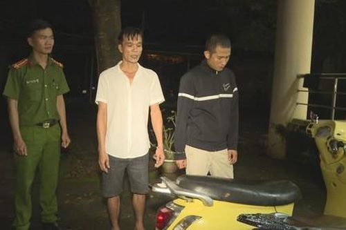 'Kết thân' trong trại giam, mãn hạn lại cùng 'dắt tay nhau' vào tù
