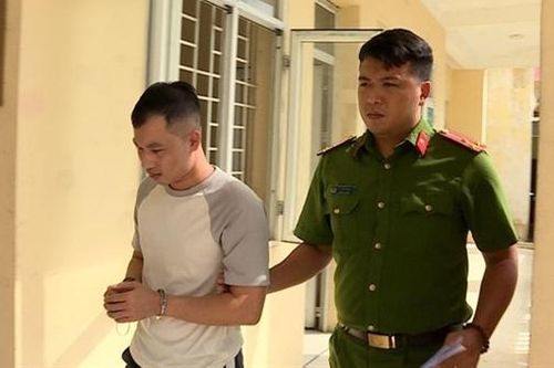 Triệt phá đường dây làm giấy tờ giả