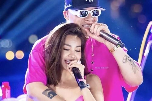 Á hậu Engfa Waraha nhảy phản cảm với ca sĩ nam