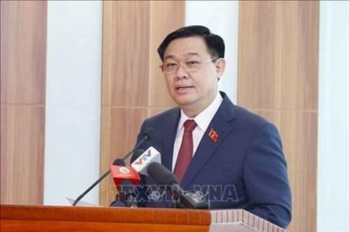 Chủ tịch Quốc hội Vương Đình Huệ lên đường thăm chính thức Australia và New Zealand