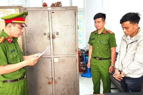 Đà Nẵng: Khởi tố quản lý quán karaoke cho khách sử dụng ma túy