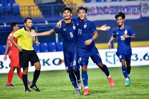 Quyết vô địch SEA Games, bóng đá Thái Lan làm điều hiếm thấy