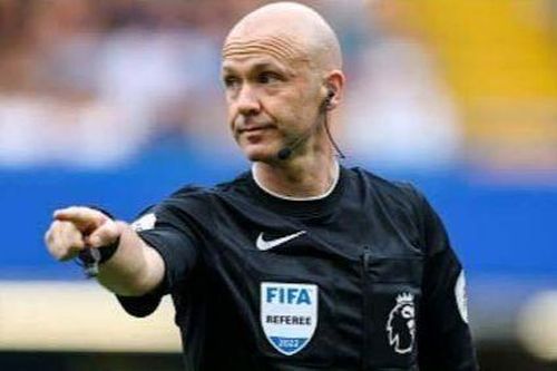 Nam diễn viên Hàn Quốc chế nhạo trọng tài World Cup