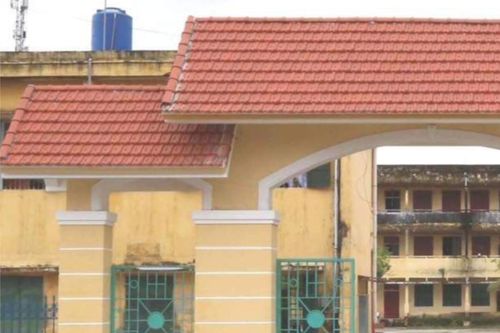 Thái Bình: Nam sinh lớp 10 đâm bạn tử vong ngay trước cổng trường