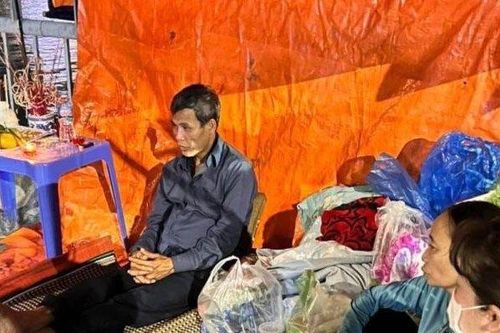 Con trai nhảy cầu, bố mẹ vượt hàng trăm cây số thẫn thờ ngóng tin tìm kiếm