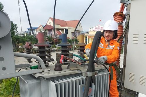 Điện lực Đồng Hỷ thực hiện tốt công tác dịch vụ điện