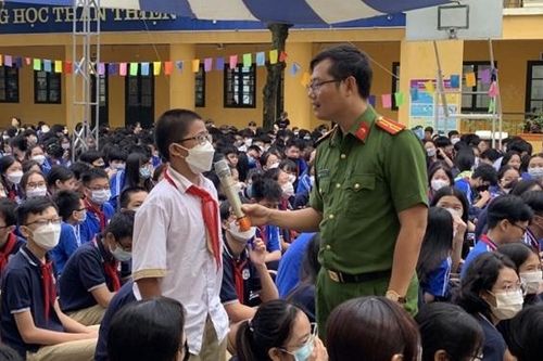 Không chỉ cơ quan chức năng
