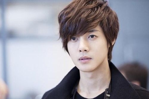 Kim Hyun Joong 'Vườn sao băng' bị tố không chu cấp tiền cho con