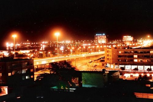 Loạt ảnh quý hiếm về đất nước Qatar thập niên 1980 (2)