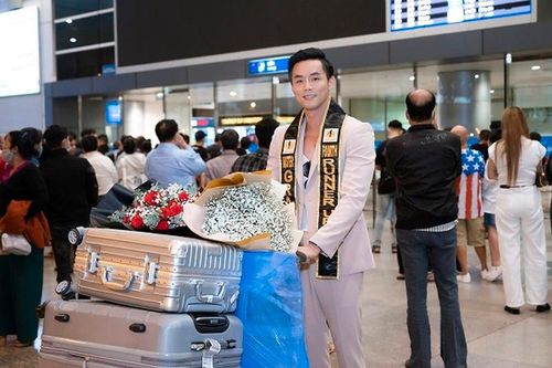 Vũ Linh về nước sau đăng quang Á vương Mister Grand International