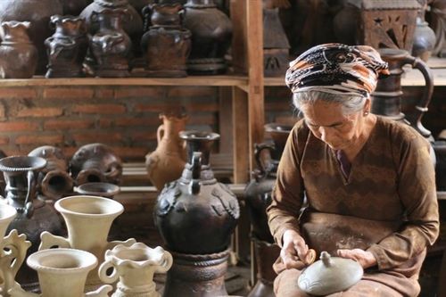 Nghệ thuật làm gốm của người Chăm được UNESCO ghi danh