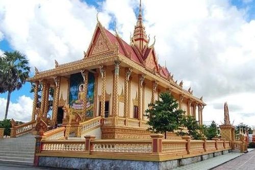 Chùa Khmer 135 năm tuổi ở Bạc Liêu