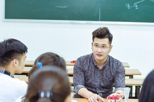 Thầy giáo Dương Hà tiếp tục áp dụng lộ trình ôn thi THPT với học sinh 2005
