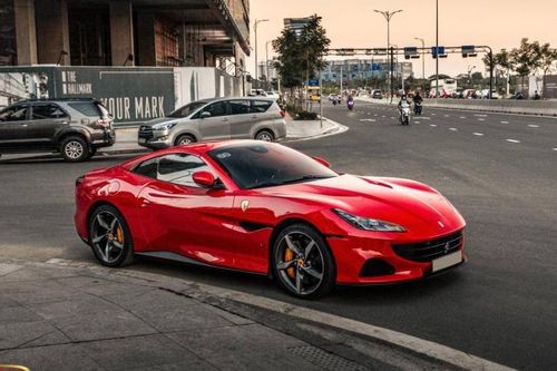Soi chi tiết siêu xe Ferrari Portofino M độc nhất tại Việt Nam