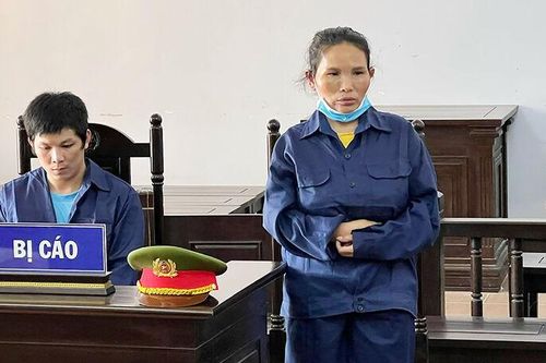 Nữ tặc sa lưới