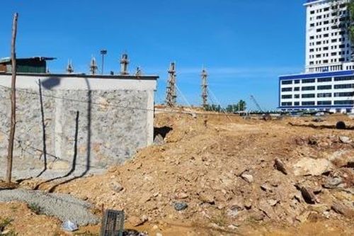 Bệnh viện Thái Thượng Hoàng xây dựng sai phép