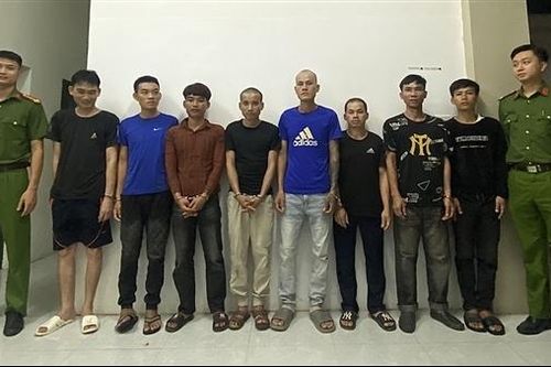 Xóa 7 điểm bán lẻ ma túy, thu nhiều vũ khí 'nóng'