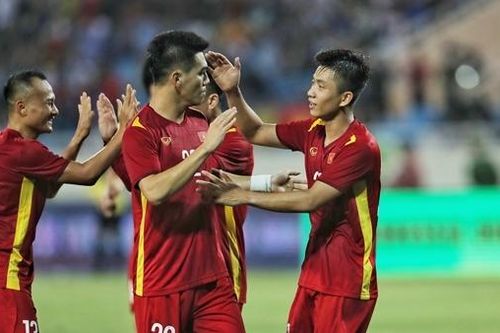 Tuyển Việt Nam 2 - 1 CLB Dortmund: Màn 'tập rượt' cho AFF Cup