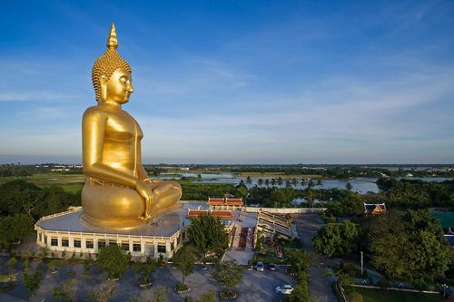10 bức tượng cao nhất thế giới