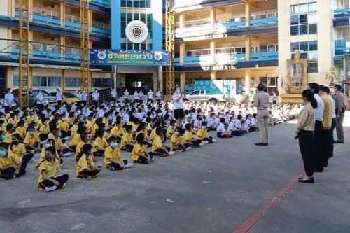Xả 18 phát súng vào trường tiểu học vì không chịu nổi tiếng ồn ào