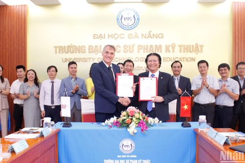 Đà Nẵng có Trung tâm Hướng nghiệp Pháp ngữ