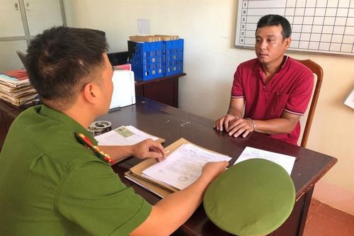 Công an Đắk Nông bắt đối tượng truy nã đặc biệt về tội mua bán người sau gần 10 năm lẩn trốn