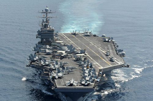 Mỹ: Hỏa hoạn trên tàu sân bay USS Abraham Lincoln, 9 người bị thương