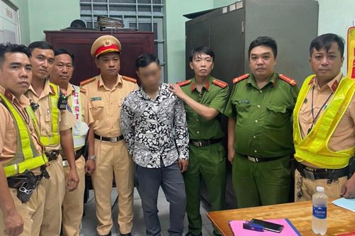 TP Hồ Chí Minh: Bắt giữ đối tượng nghi tàng trữ ma túy