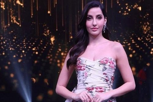 Nora Fatehi - Mang cả Bollywood đến World Cup 2022 tại Qatar