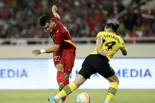 HLV Dortmund hết lời ca ngợi Việt Nam sau thất bại tâm phục khẩu phục