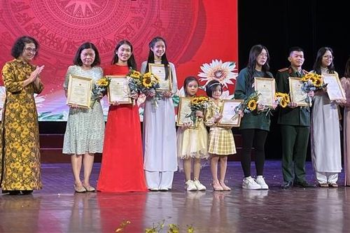 Tín hiệu vui về phát triển văn hóa đọc