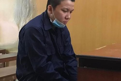 Đâm người đi nhận tiền trợ cấp, nhận bản án 12 năm tù