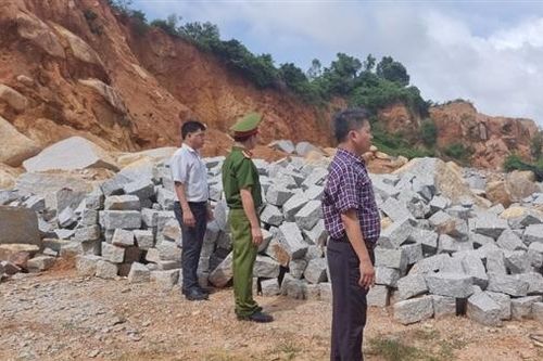 Kiểm tra, xử lý các điểm khai thác đất đá trái phép ở Phú Yên sau tai nạn chết người