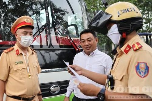 TPHCM: Mở cao điểm kiểm tra, xử lý vi phạm đối với xe khách dịp cuối năm