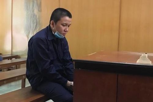 Người suýt mất mạng, kẻ chôn vùi thanh xuân trong tù tội vì tiếng còi xe