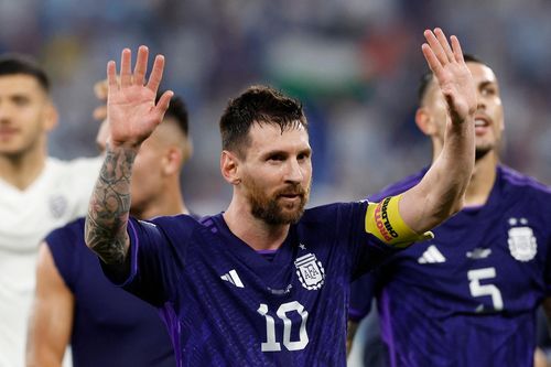 Đồng đội ấn tượng trước uy quyền của Messi ở tuyển Argentina