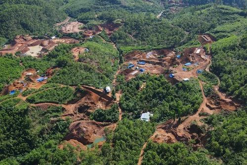 'Vàng tặc' phá nát Thác Trắng - Bồng Miêu: Có sự 'bảo kê' hay chính quyền bất lực? (Kỳ cuối: khẩn trương đóng cửa mỏ vàng Bồng Miêu)