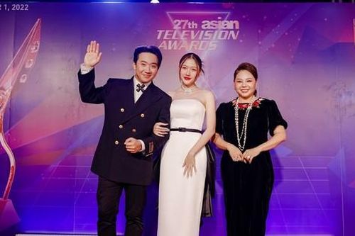 Thảm đỏ Asian TV Awards nhộn nhịp với sự góp mặt của hàng loạt tên tuổi đình đám châu Á
