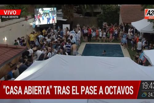 Người hâm mộ Argentina 'đại náo' dinh thự cũ của Diego Maradona