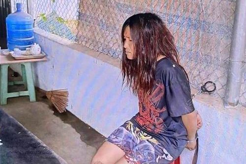 Nghi án con gái tâm thần vác dao đoạt mạng cha đẻ bị tật nguyền ở Điện Biên