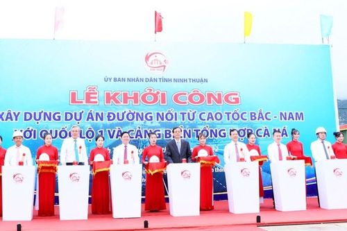 Khởi công xây dựng dự án Đường nối từ cao tốc Bắc - Nam với quốc lộ 1 và Cảng biển tổng hợp Cà Ná