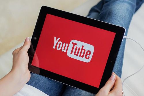 Ứng dụng YouTube gặp lỗi tự thoát trên iPhone và iPad